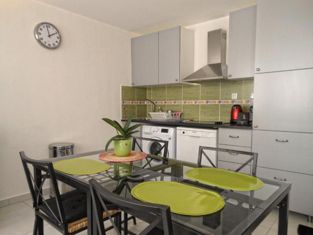 Appartements Residilaverde Hypercentre Grenoble Quarto foto
